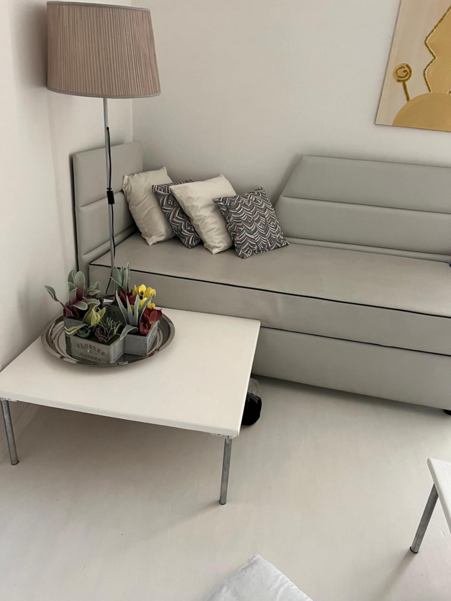 나폴리 Relais Piazza Dei Martiri B&B 외부 사진