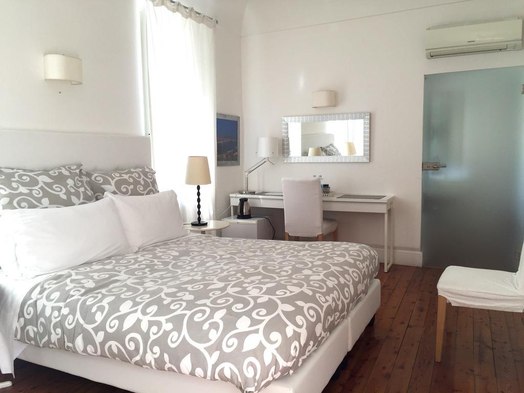 나폴리 Relais Piazza Dei Martiri B&B 외부 사진