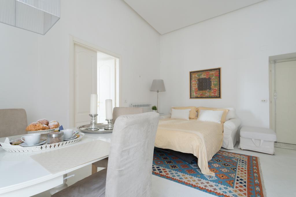 나폴리 Relais Piazza Dei Martiri B&B 외부 사진